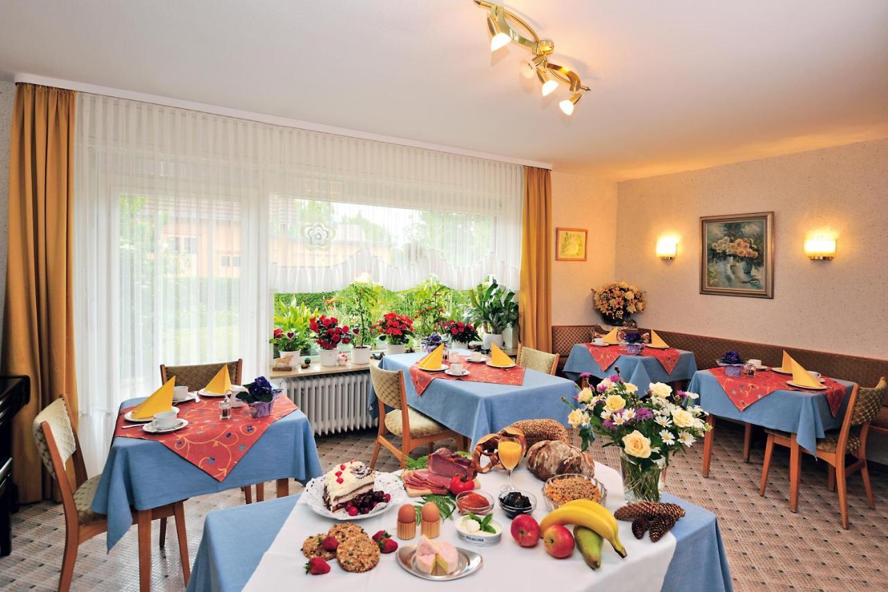 Hotel Pension Heidi โดเบล ภายนอก รูปภาพ